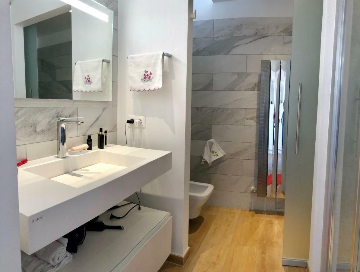 Suite Neptune Nizza Esterno foto